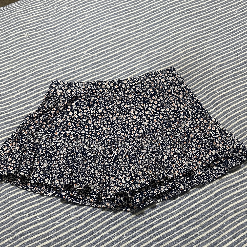 Angie Navy and White Floral Women's Skorts